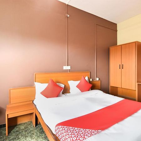 Oyo 63264 Hotel Shamiana Pandharpur Exterior photo