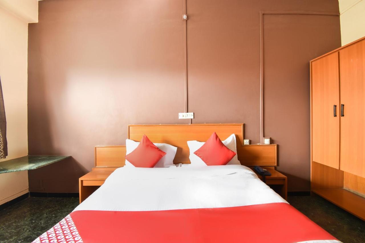Oyo 63264 Hotel Shamiana Pandharpur Exterior photo